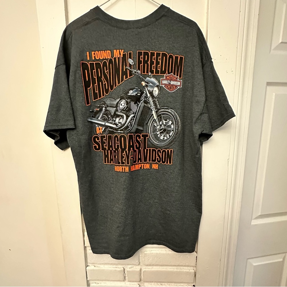 HARLEY DAVIDSON MOTOR CYCLES
North Hampton, NH "PERSONAL FREEDOM" XLT-Shirt